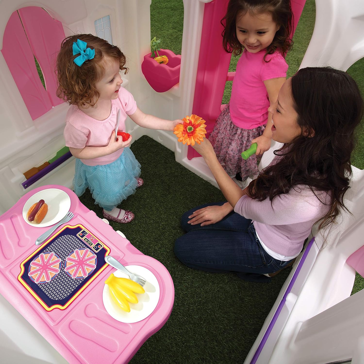 Step2 Sweetheart Playhouse for Kids Ages 3 Years+