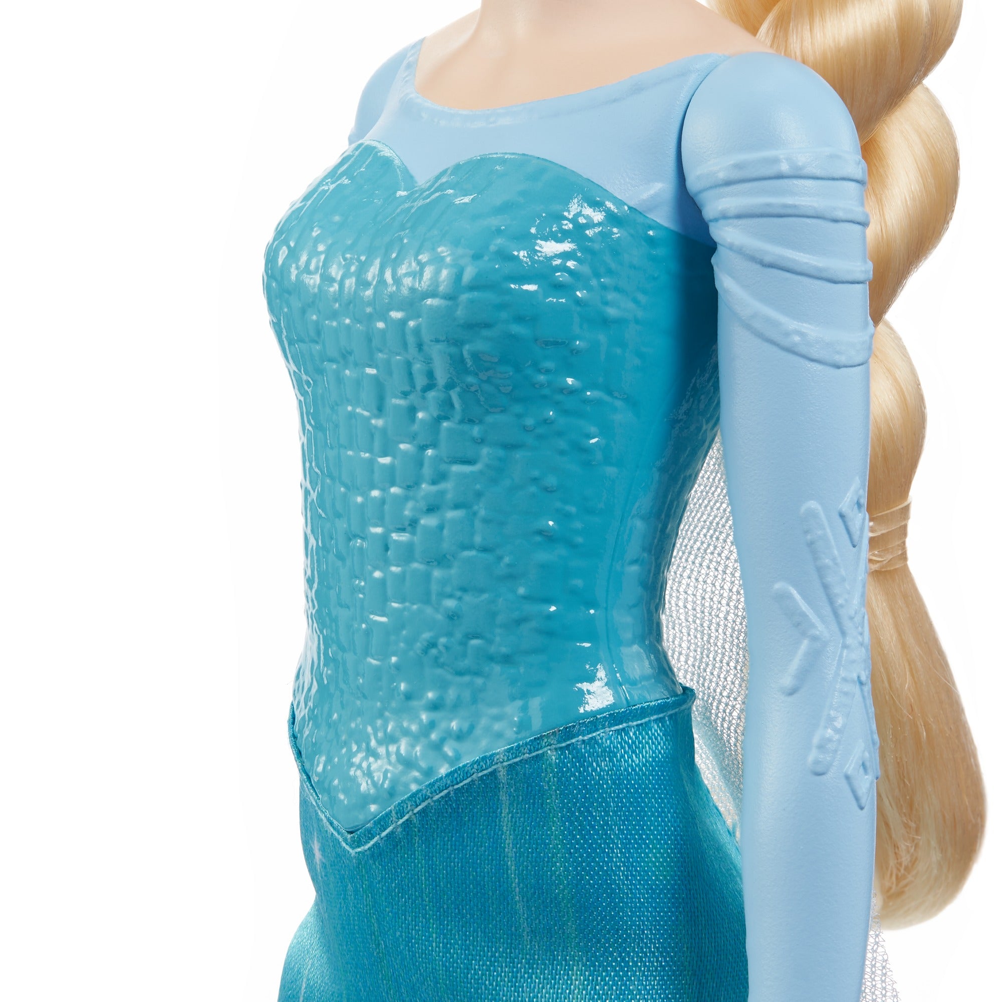 Disney Frozen Elsa Fashion Doll with Signature Clothing and Accessories Inspired by Disney’s Frozen for Kids Ages 3+