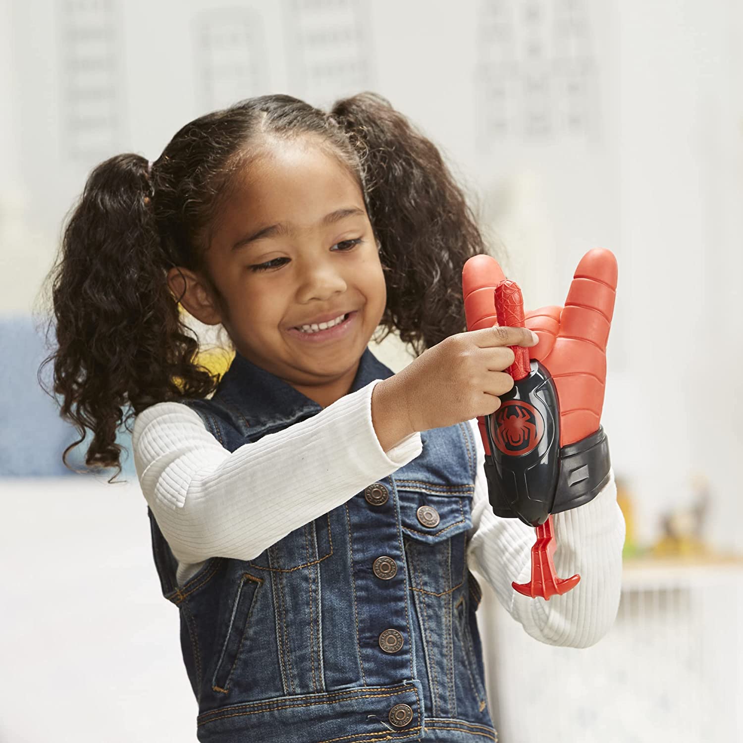 Marvel Spidey and His Amazing Friends Miles Morales: Spider-Man Web Launcher Role Play Toy Blaster for Kids Ages 4 and Up